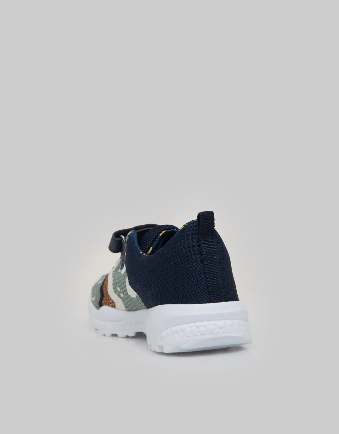 Character Sneakers Boys Bta411