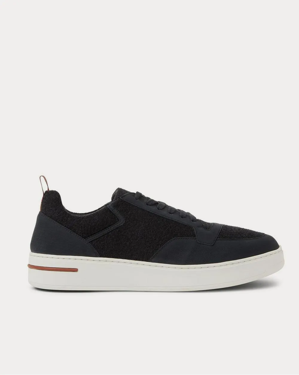 Newport Walk Nubuck and Cashmere  Dark gray low top sneakers